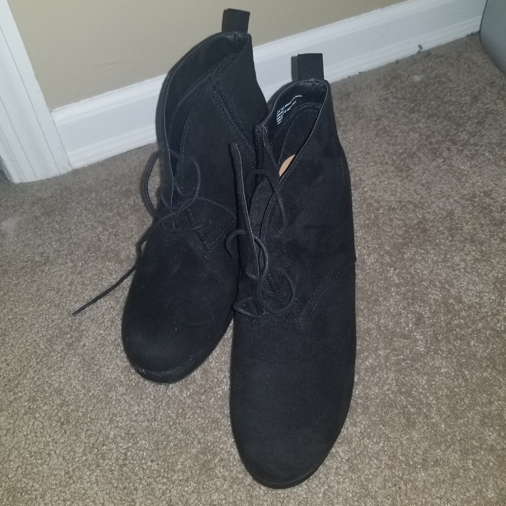 DV dolce vita booties